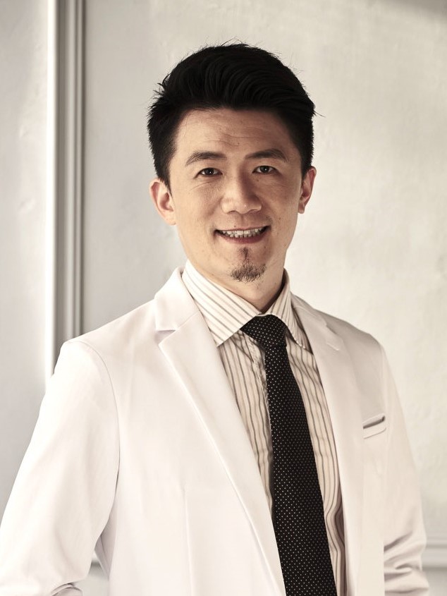 張智洋醫師_全方位植牙美學